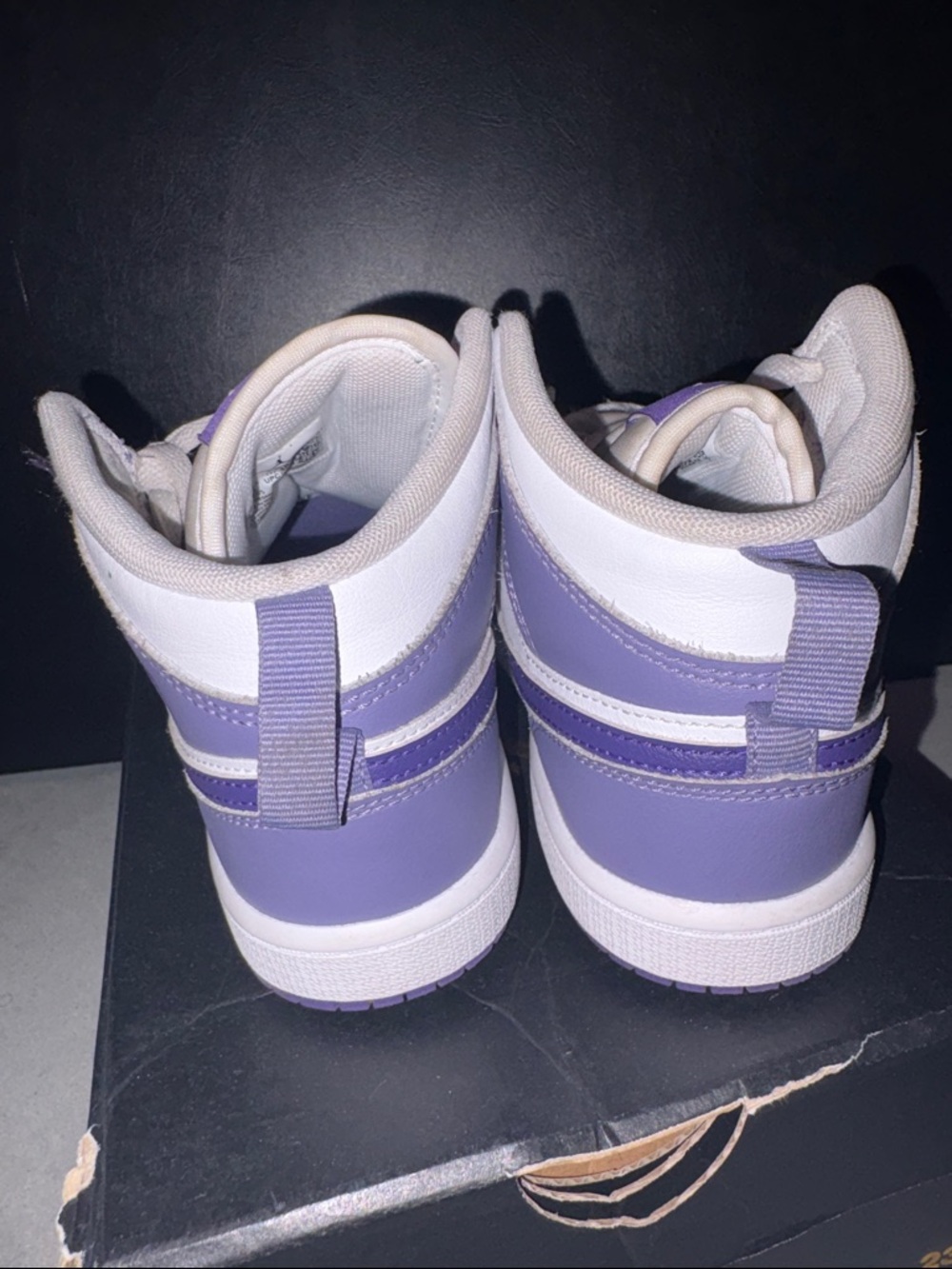 🍇Boys Air Jordan 1 Mid Sneakers Size 1.5 - Picture 5 of 5
